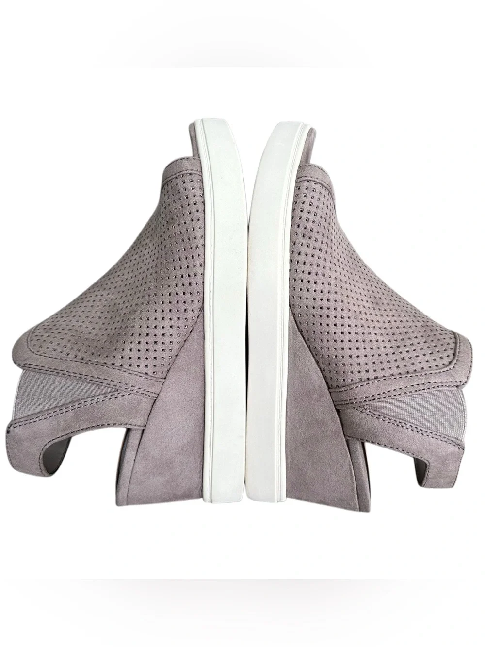 Sonoma Goods For Life Gray Taupe Perforated Peep Toe Wedge Sandals Women’s 6